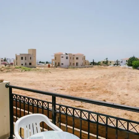 Lägenhet Faros Village 1 Bedroom Flat Near The Seafront In *