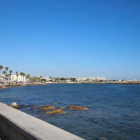 Lägenhet Faros Village 1 Bedroom Flat Near The Seafront In *